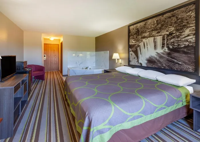 Super 8 By Wyndham La Grange Ky